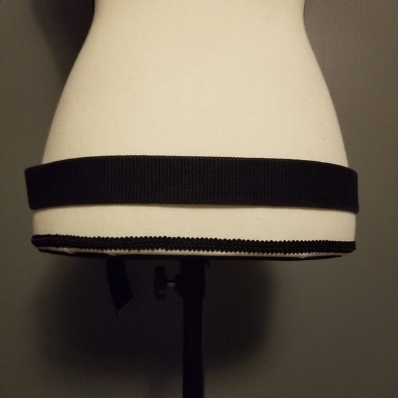 Columbia slide buckle belt in black - Picture 5 of 6